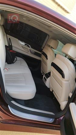 بي ام دبليو الفئة 7